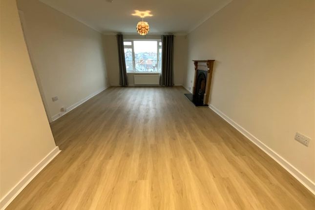 Braidholm Road, Giffnock, Glasgow, Braidholm Road photo 4