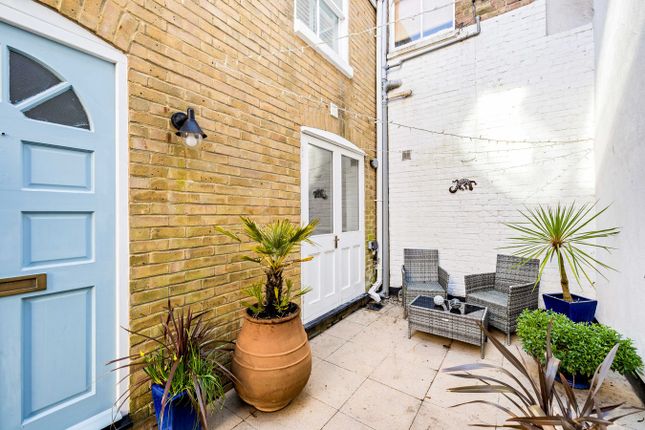Regatta Cottage, Gough Road, Folkestone photo 4