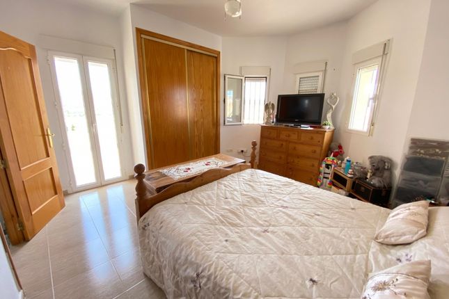 Villa for sale in 04660 Arboleas, Almería, Spain