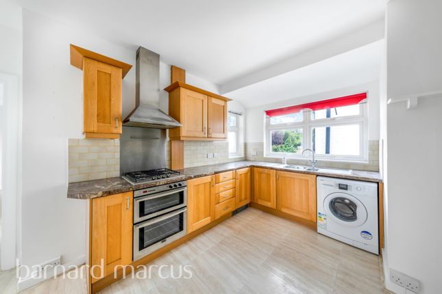 20A, Blake Road, CROYDON photo 2