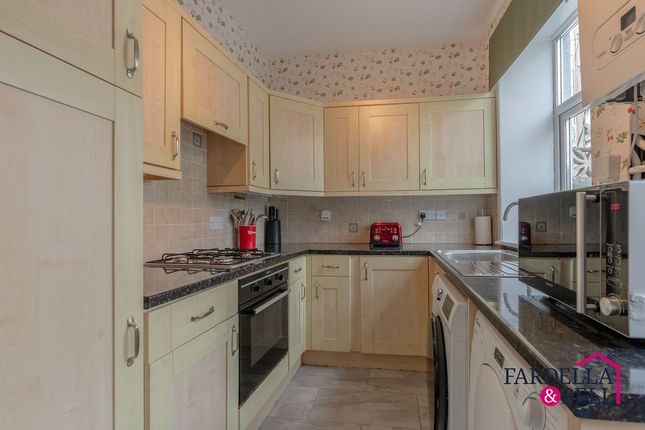 15 Stockbridge Road, Burnley photo 4