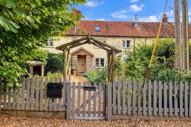 3-bed house on 2, Piccadilly Cottages, Stockbridge, £400,000