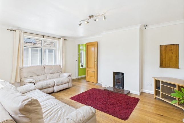 Rosscarbery,, Spurlands End Road, High Wycombe photo 4