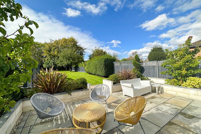 Rose Villa Hadlow Road, Neston photo 4