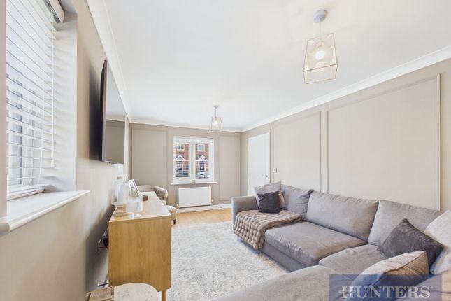 28, The Boulevard, Scarborough photo 3