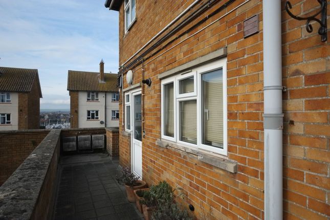 11, Gordon Row, Weymouth photo 3