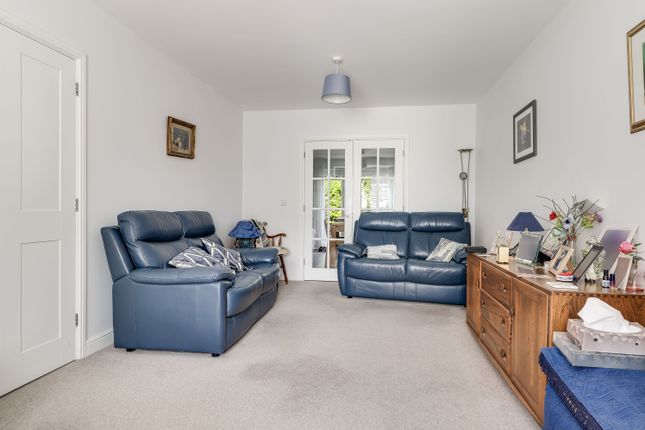 16, Old Boundary Close, Whittlesford photo 3