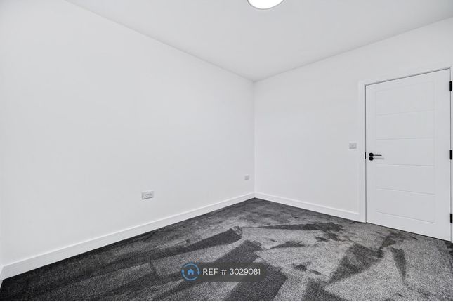 Taylor St, Stalybridge photo 5
