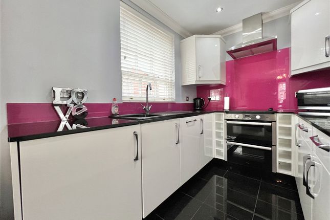 5 The Finney, 276, Great Cheetham Street West, Salford photo 4