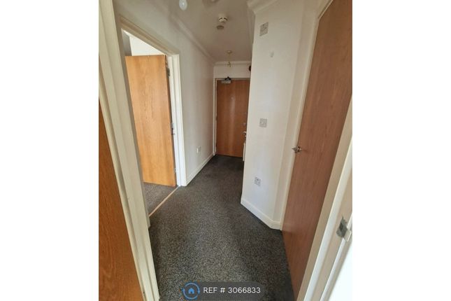 Flat, Hatton Place Midland Road, Luton photo 2
