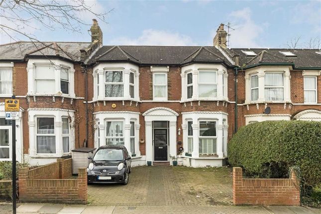 Thumbnail Flat for sale in Wellmeadow Road, London