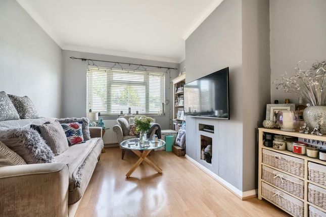 Flat for sale in St Peters Close, Barnet