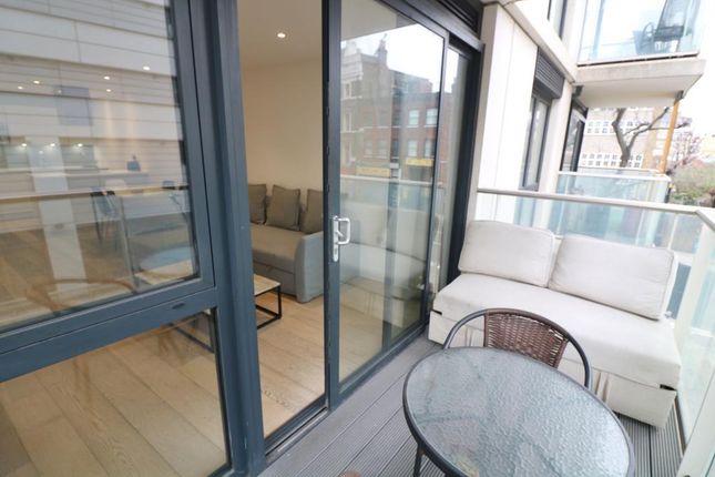 14, Kensington Apartments, London photo 4