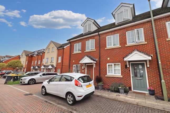 Thumbnail End terrace house to rent in Watson Court, Hedge End, Southampton