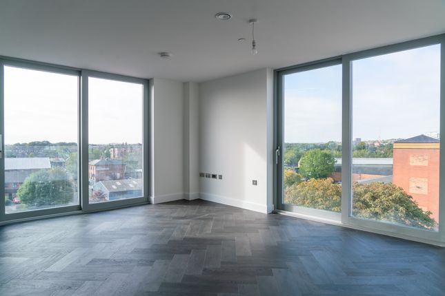 Flat for sale in Quay Place, Nottingham