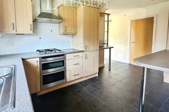 5, Trafalgar Rise, Waterlooville photo 2
