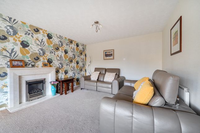2, Cloudberry Close, Somerset photo 3