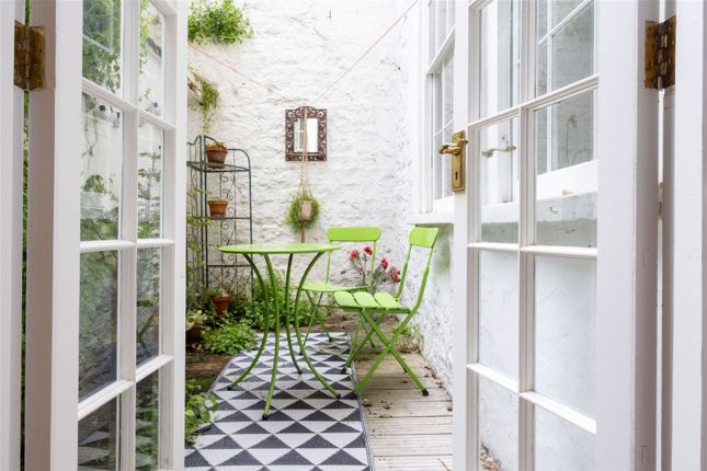 Flat for sale in Catharine Place, Bath