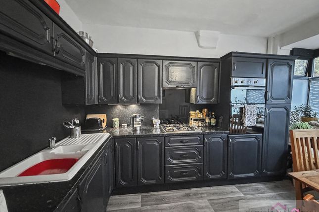 46 Ashbourne Road, Leek photo 4