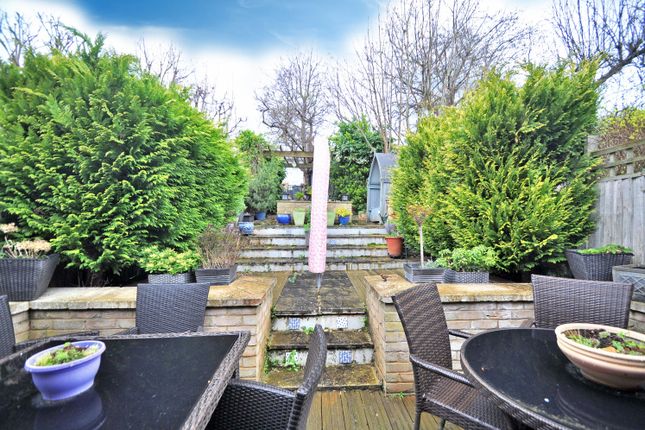 Town house for sale in Buckleigh Way, Crystal Palace, London