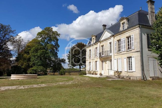 Property for sale in Matha, 17160, France, Poitou-Charentes, Matha, 17160, France
