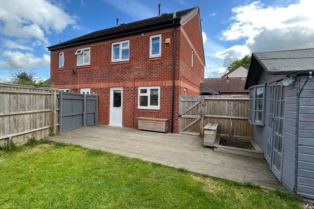 2 bed semi-detached house to rent in Laburnum Drive, Evesham WR11