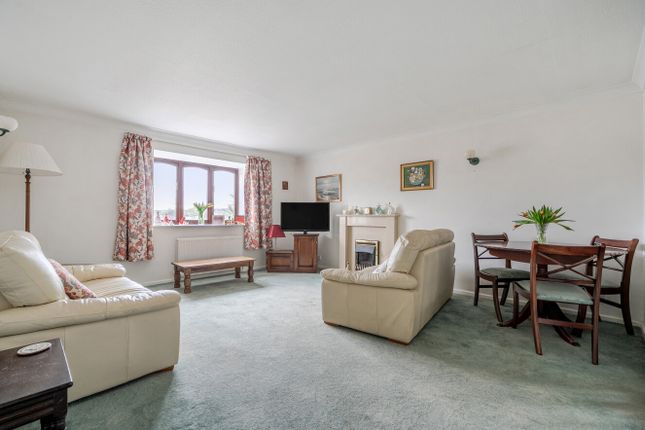 28 Furry Way, Helston Cornwall, Cornwall photo 2
