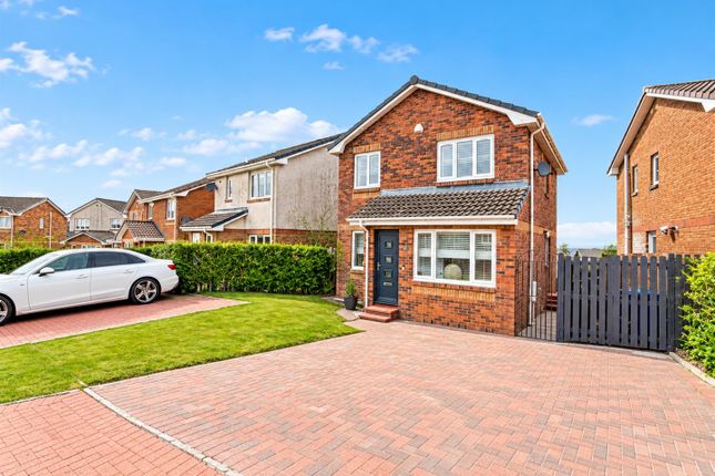 3-bed detached on Windermere Gardens, Hamilton, £249,995