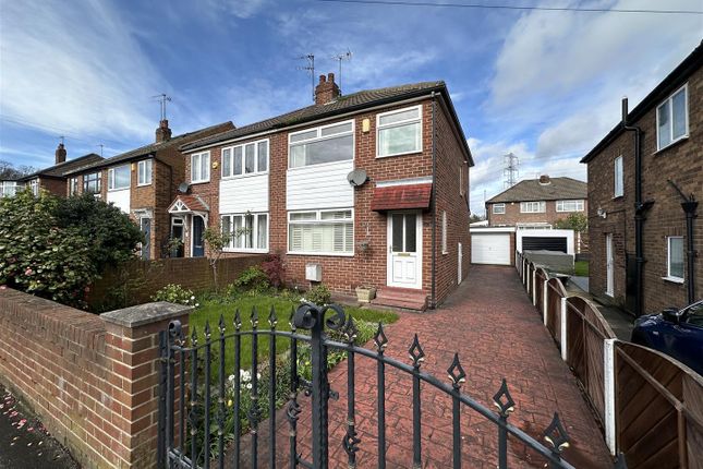 Semi-detached house to rent in Kingsley Close, Outwood, Wakefield