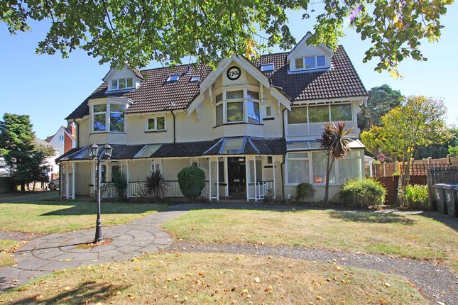 Thumbnail Flat for sale in Howard Road, Bournemouth