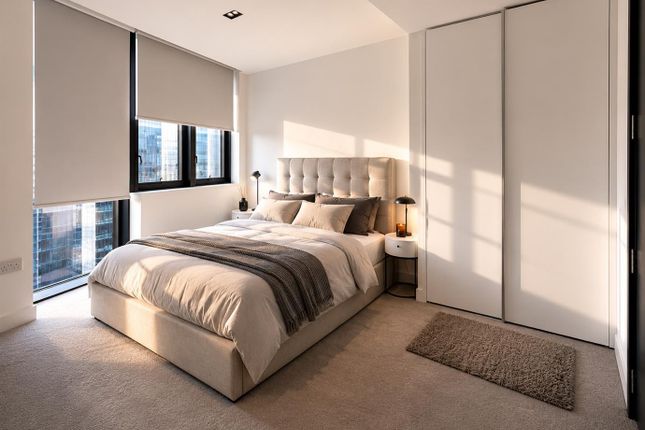 Flat 1809, 203, Marsh Wall, London photo 2