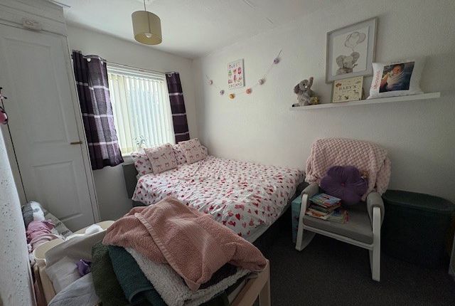 60, Sutton-in-Ashfield photo 5