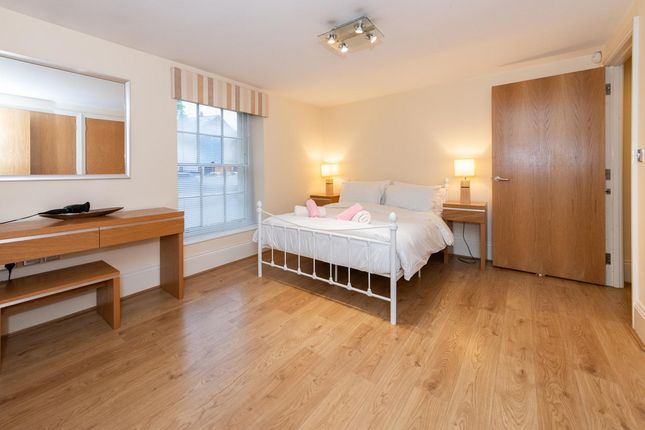 Flat Flat 1, Eldon Lodge 196-200, Kings Road, Reading photo 4