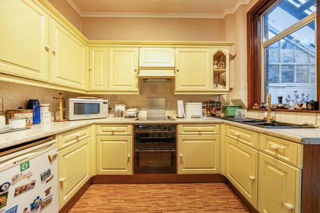 61, Shooters Hill, London photo 4