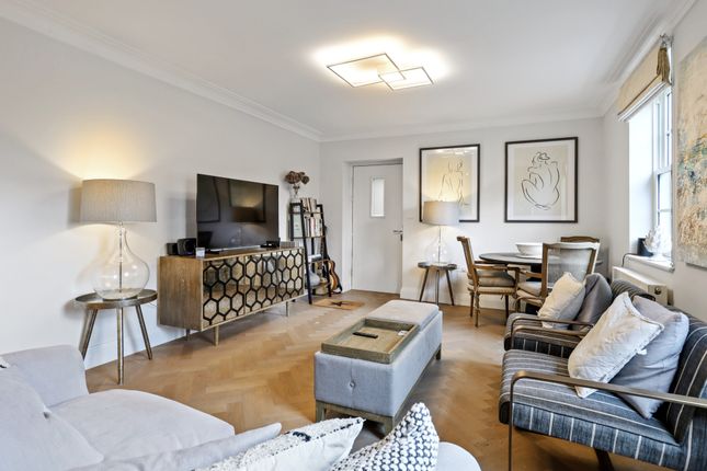 1 St George's Heights, 4 Claremont Lane, Esher KT10 9DW , Esher photo 2