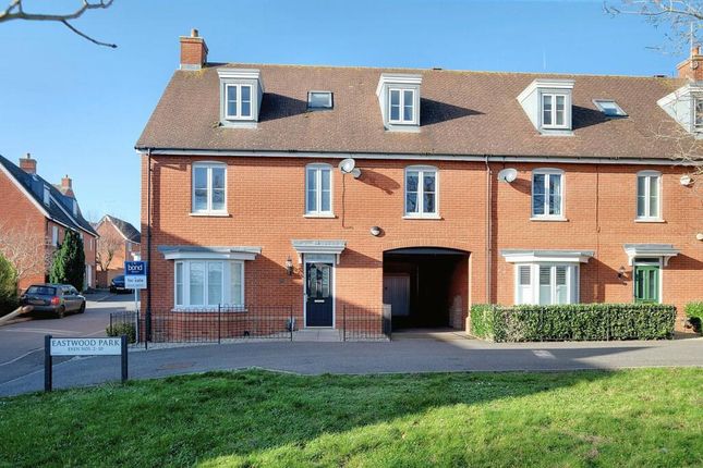Thumbnail Semi-detached house to rent in Eastwood Park, Great Baddow, Chelmsford