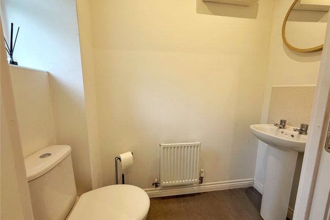 6, Wild Cherry Avenue, Manchester photo 3