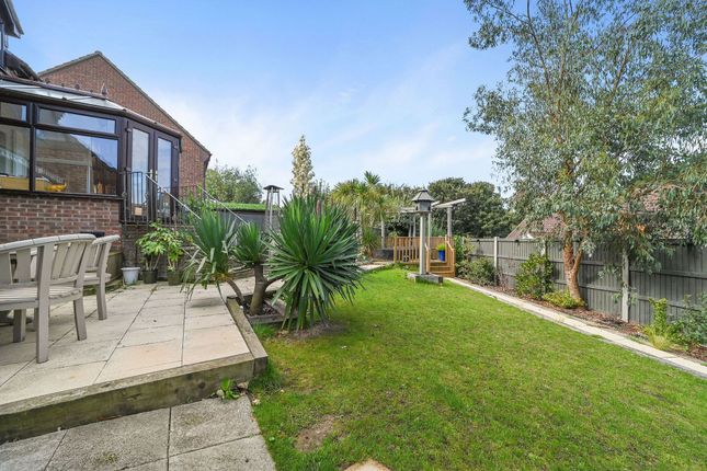 41 Grantham Crescent, Ipswich photo 4