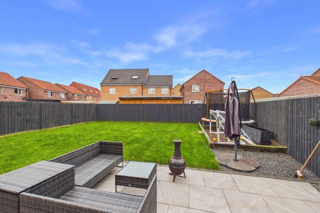 107, Grosvenor Road, Hull photo 4
