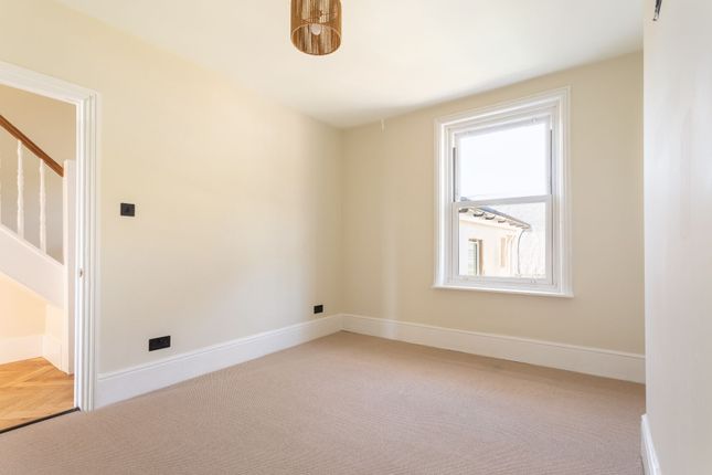 139 Ditchling Rise, Brighton photo 4