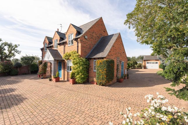 Detached house for sale in Loop Road, Keyston, Cambridgeshire