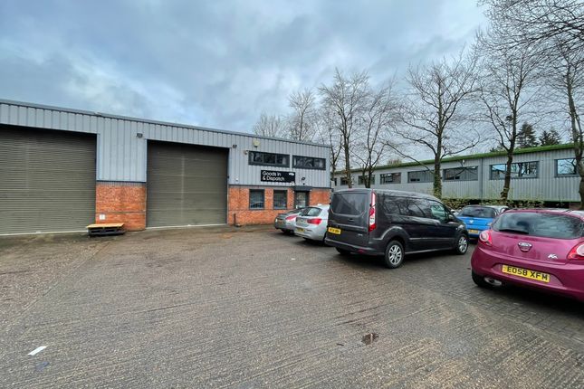 Light industrial to let in Unit 4, Block B, Saxon Business Park, Stoke Prior, Bromsgrove, Worcestershire