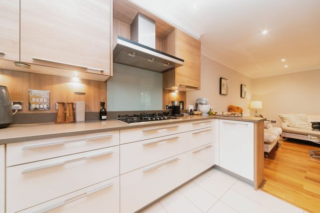 Flat for sale in Claremont Lane, Esher, Surrey