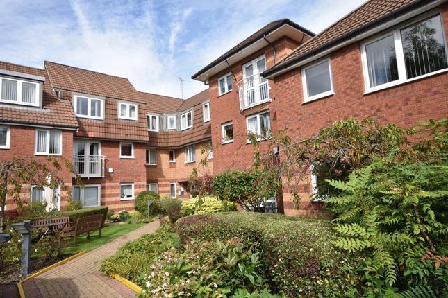 Thumbnail Flat to rent in Plymyard Avenue, Bromborough, Wirral
