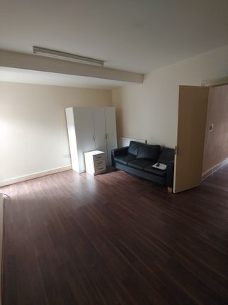 Commercial Property To Rent In Romford Road London E7 Rent In Romford Road London E7 Zoopla