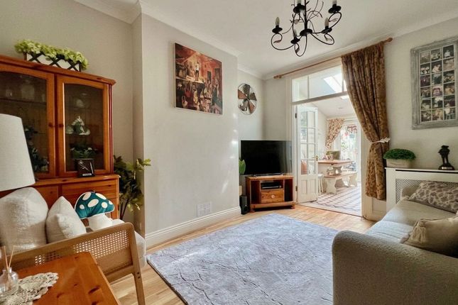 51 Belvedere Road, Taunton photo 4