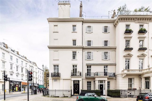 Flat for sale in St. Georges Square, Pimlico