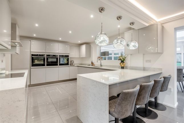 Sundowner, Charlton Lane, Maidstone photo 3
