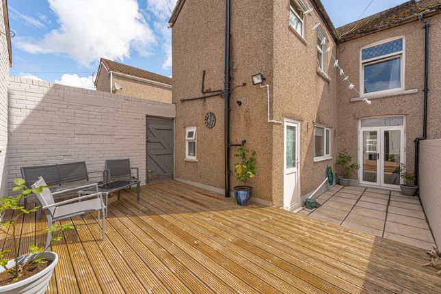 38 Islwyn Street, Newport photo 4