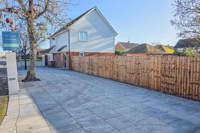 91, Rectory Road, Rochford photo 2